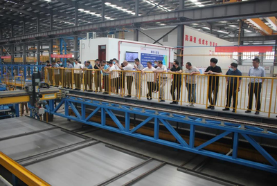 新鄉(xiāng)市綠色建筑協(xié)會(huì)參觀調(diào)研美好房屋制造裝配智造新鄉(xiāng)工廠